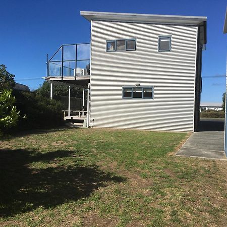 Oceans 8 - Mangawhai Heads Holiday Home Exterior photo