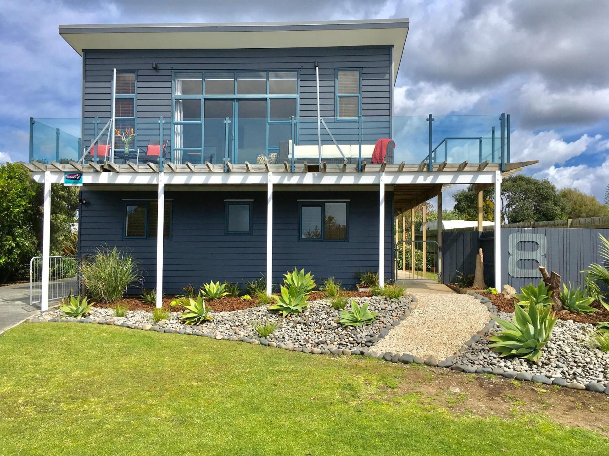 Oceans 8 - Mangawhai Heads Holiday Home Exterior photo